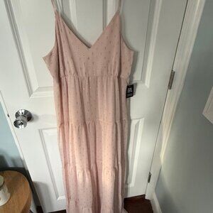 NEW Express pale pink long dress, small gold details, never worn, size medium